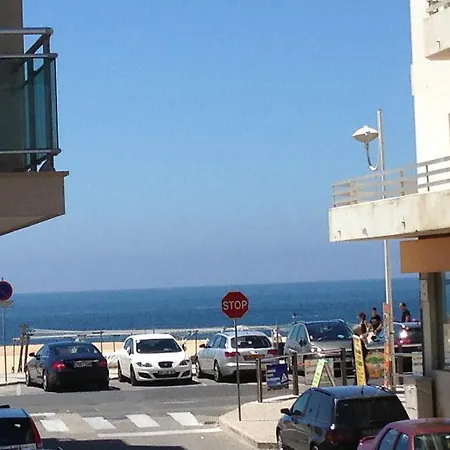 Residencia Salva-vidas 3* نازاريه