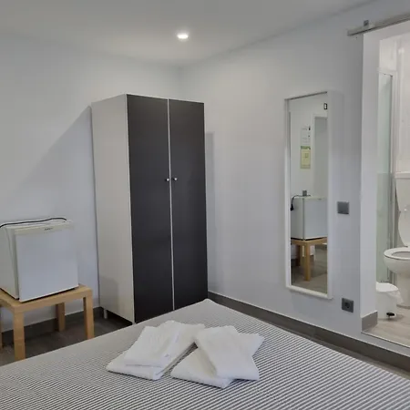 Residencia Salva-vidas Panzió Nazaré