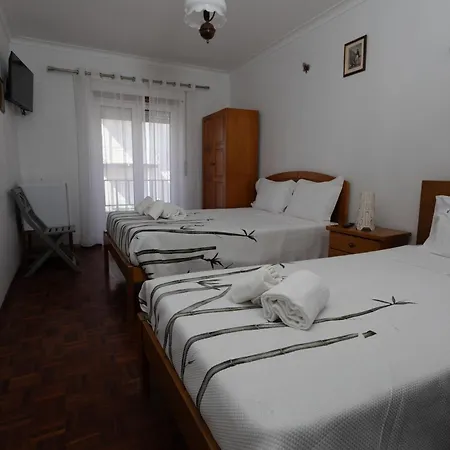 Couette-café Residencia Salva-vidas 3*